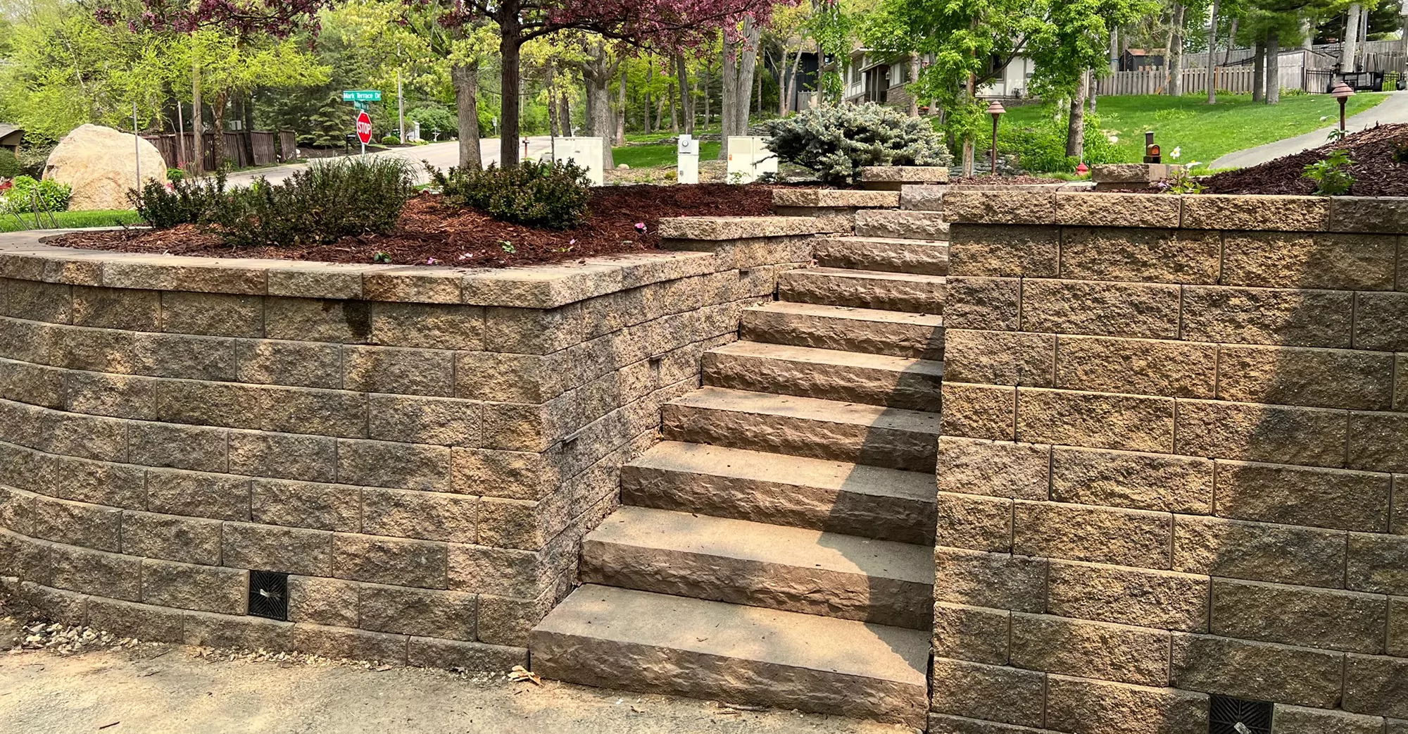 Concrete Retaining Wall
